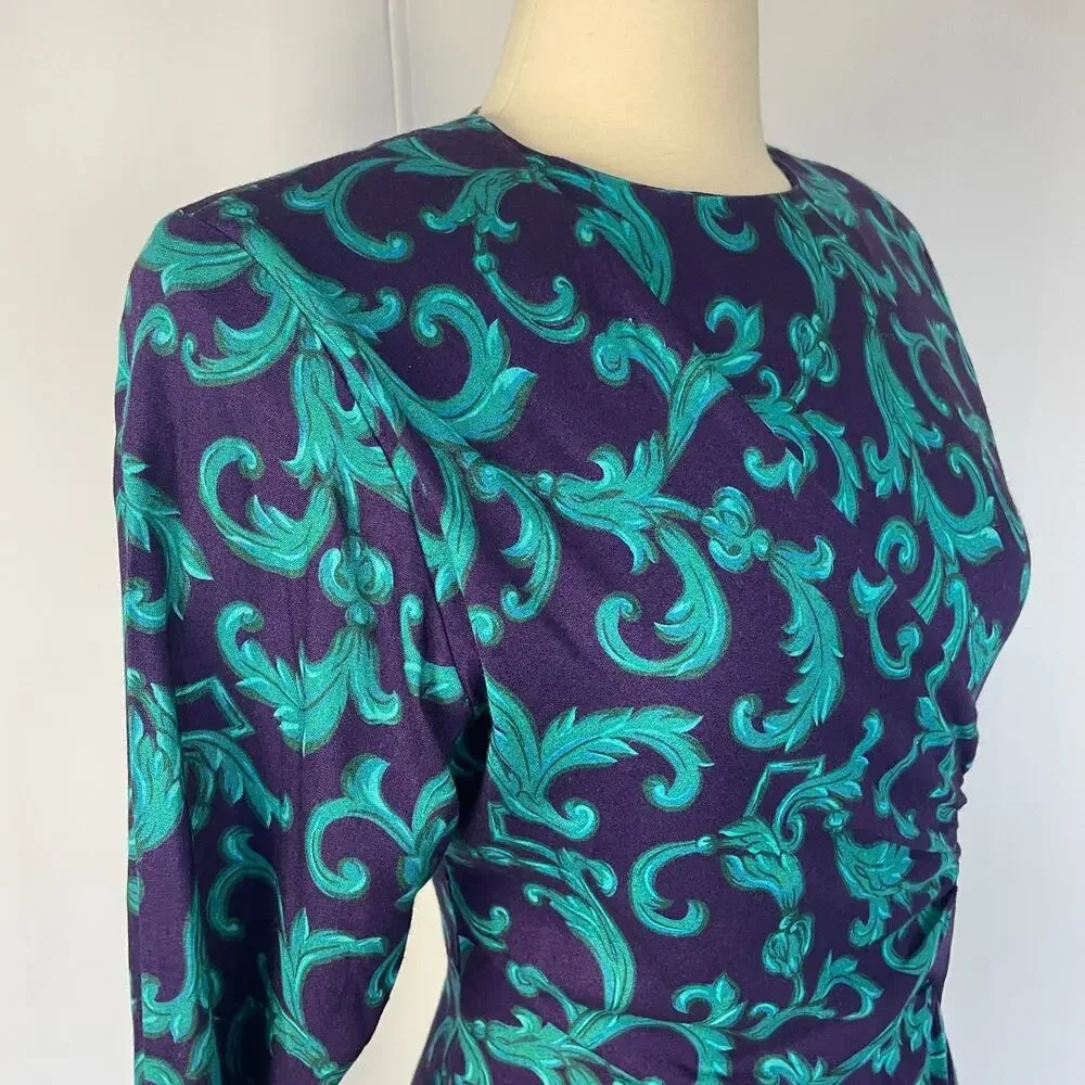 Vintage dress purple